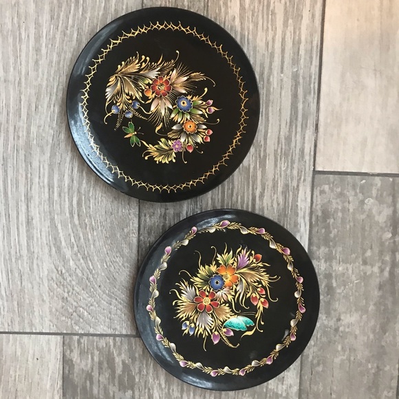 Black Oriental Jewelry Plates - Picture 1 of 5